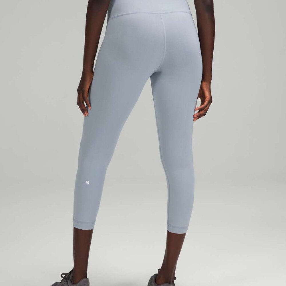 Wunder Train High-Rise Crop 23" (Size 4, Color: Chambray)